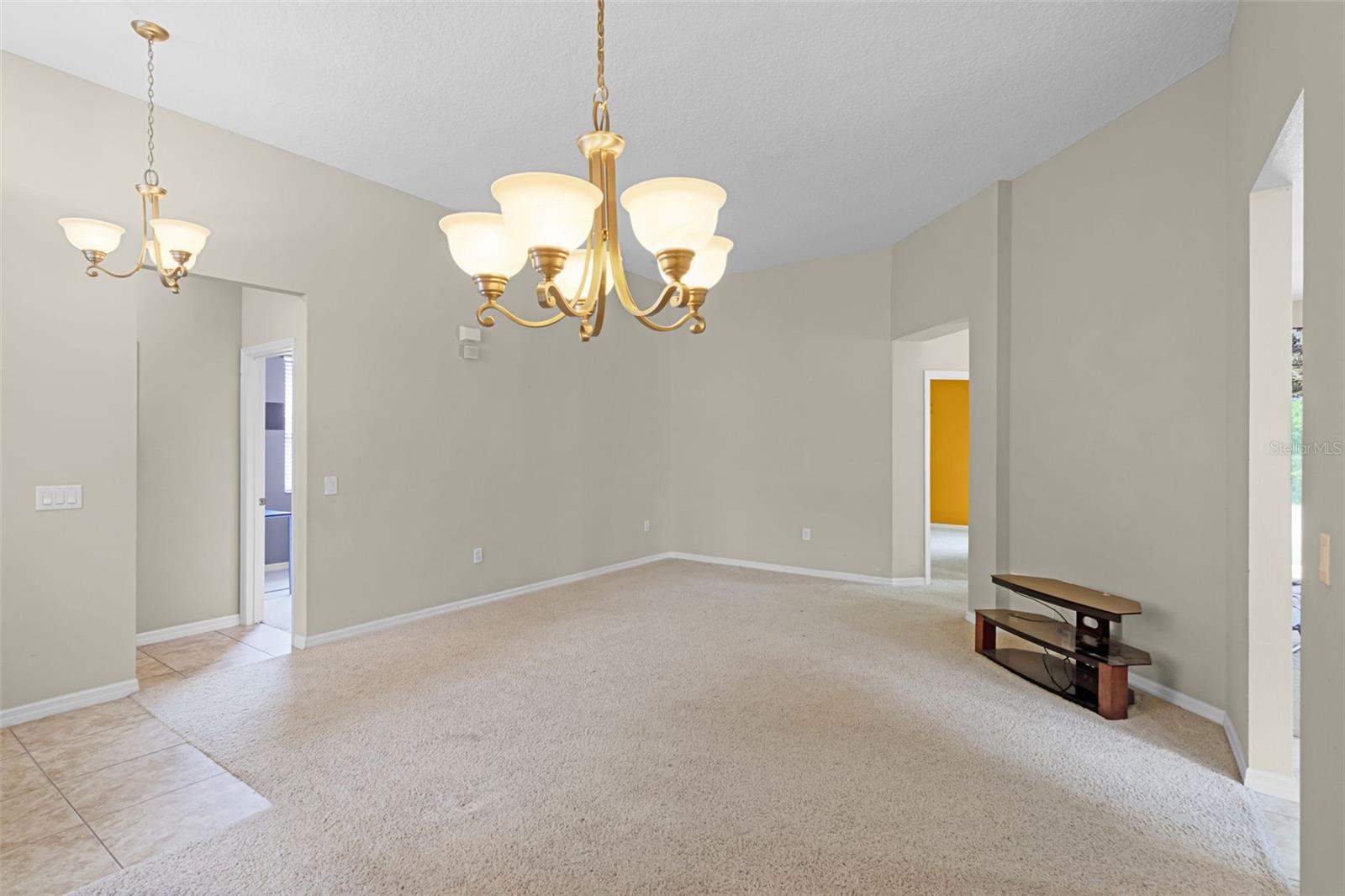 Image 13 of 26 For 123 Preston Avenue