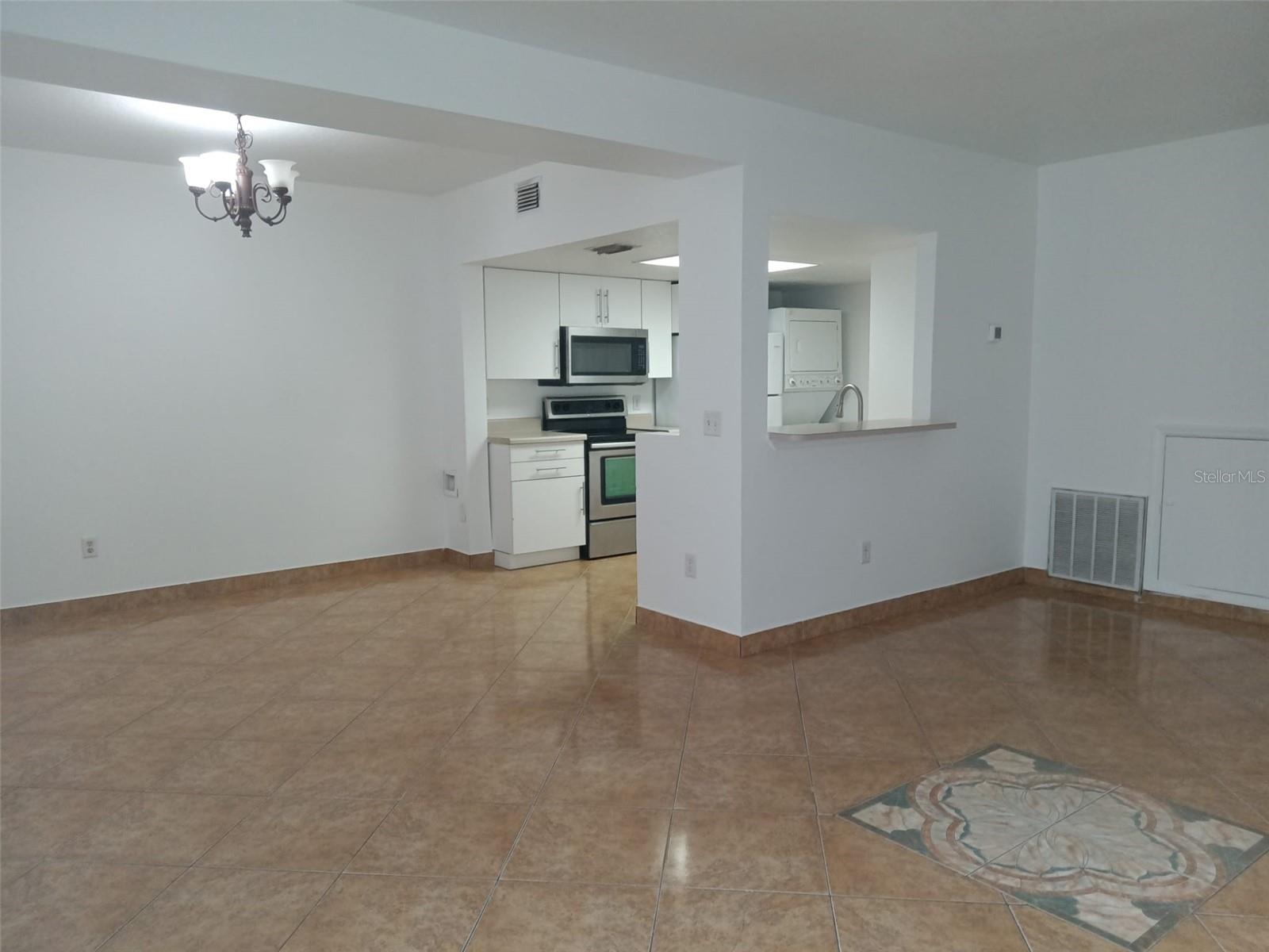 Image 4 of 18 For 429 Coconut Palm Way