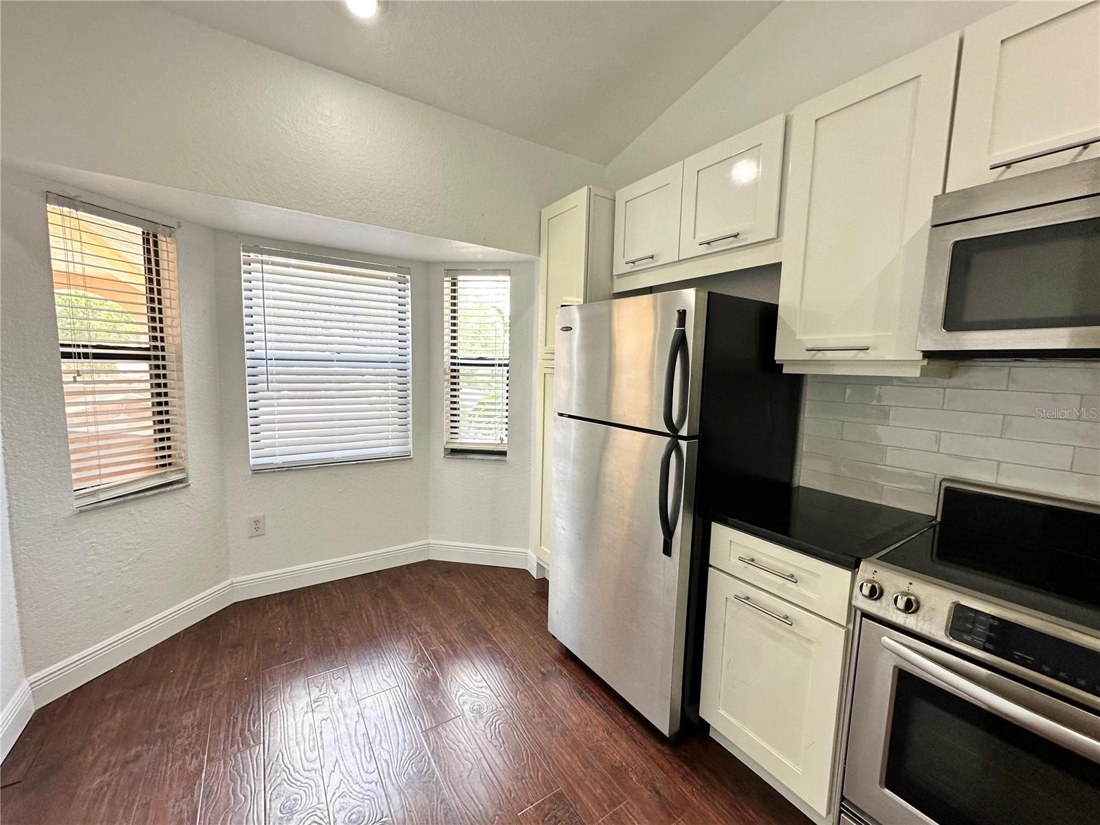Image 5 of 19 For 7767 Sugar Bend Drive 7767