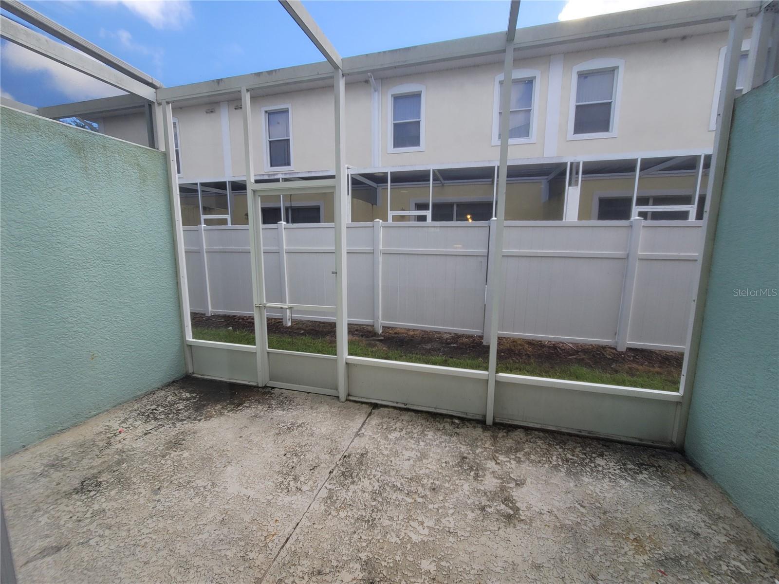 Image 17 of 17 For 605 Elmhurst Court