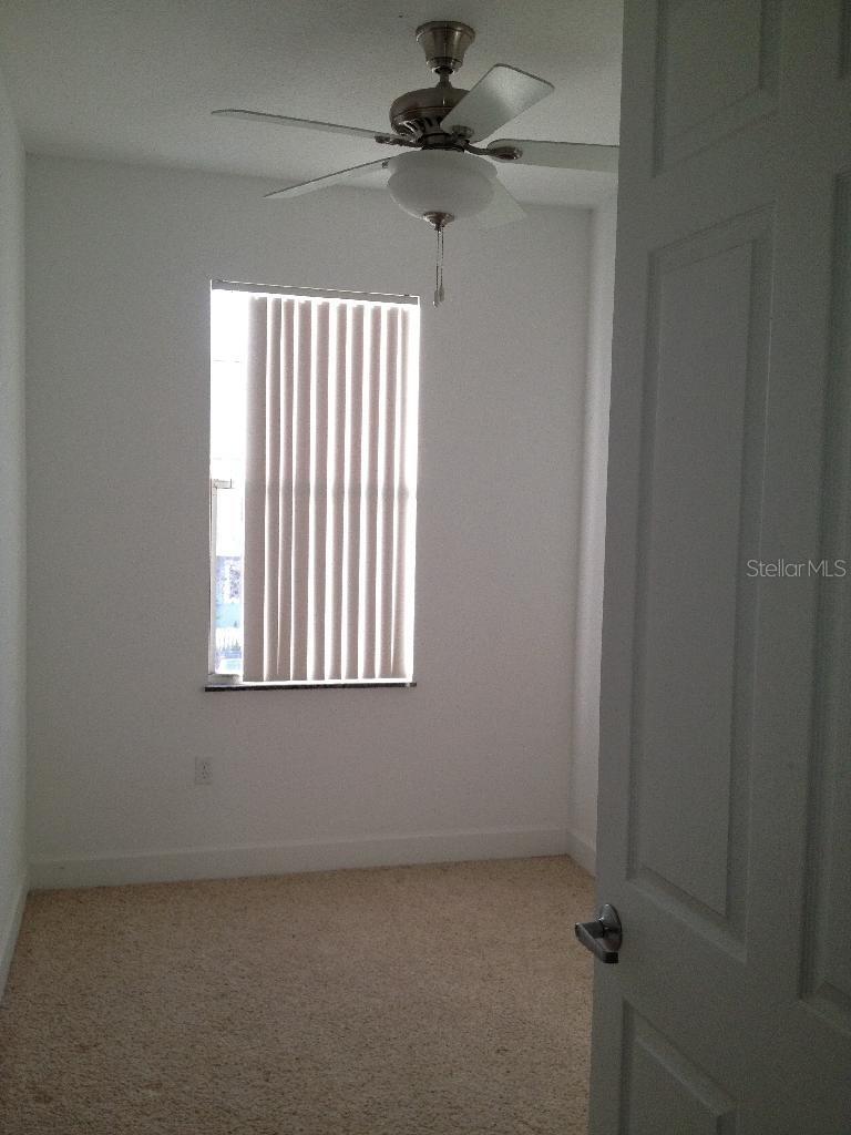 Image 5 of 10 For 605 Elmhurst Court