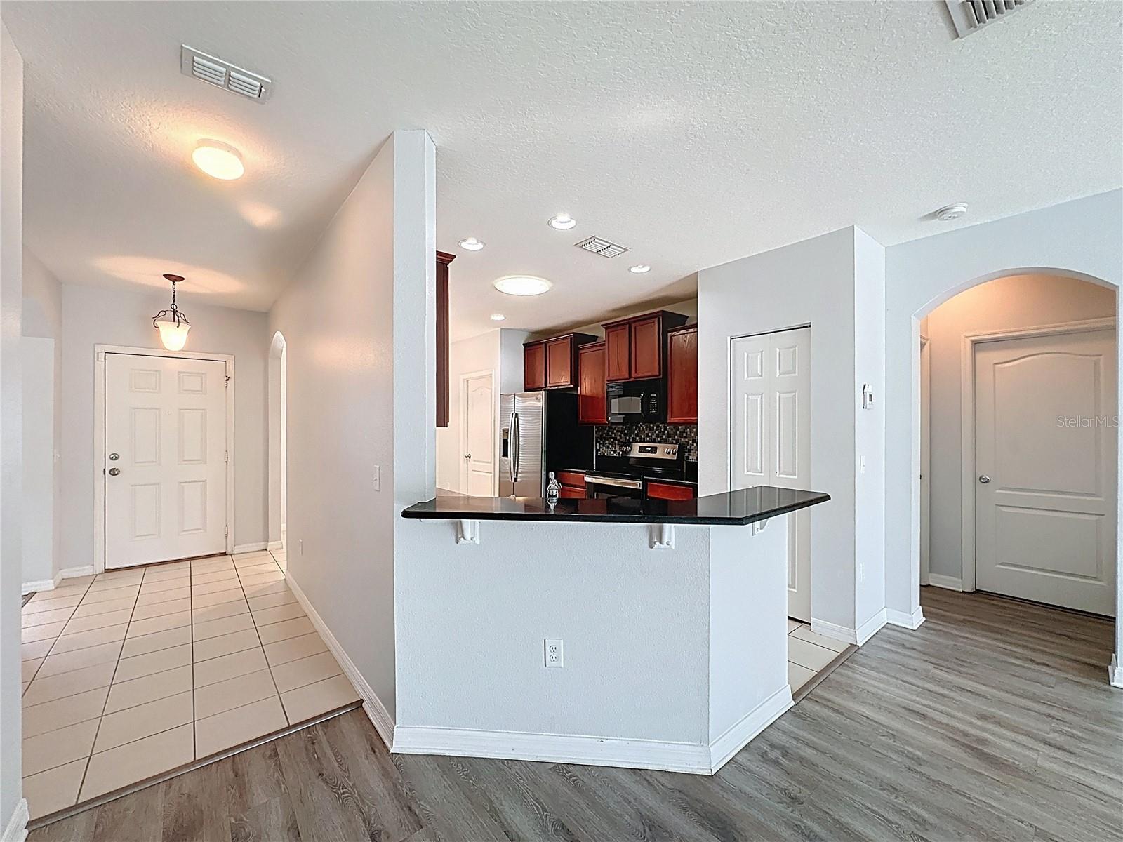 Image 10 of 43 For 3169 Queen Alexandria Drive