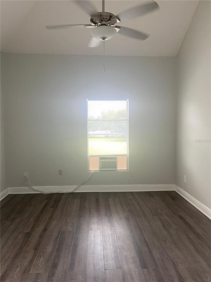 Image 5 of 12 For 228 Beaumont Avenue Unit 6