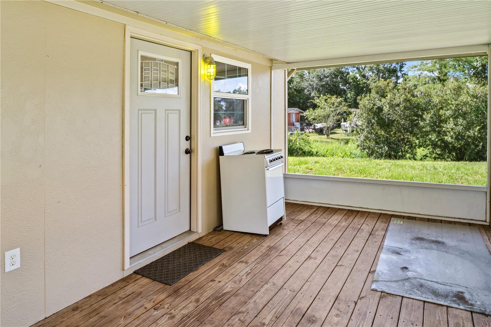 Image 11 of 23 For 415 1st Street