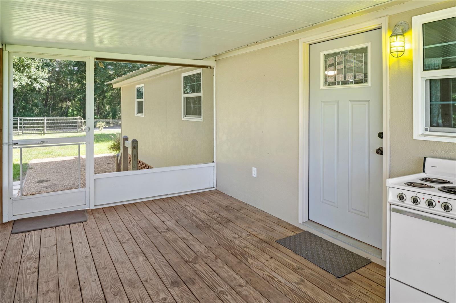 Image 12 of 23 For 415 1st Street