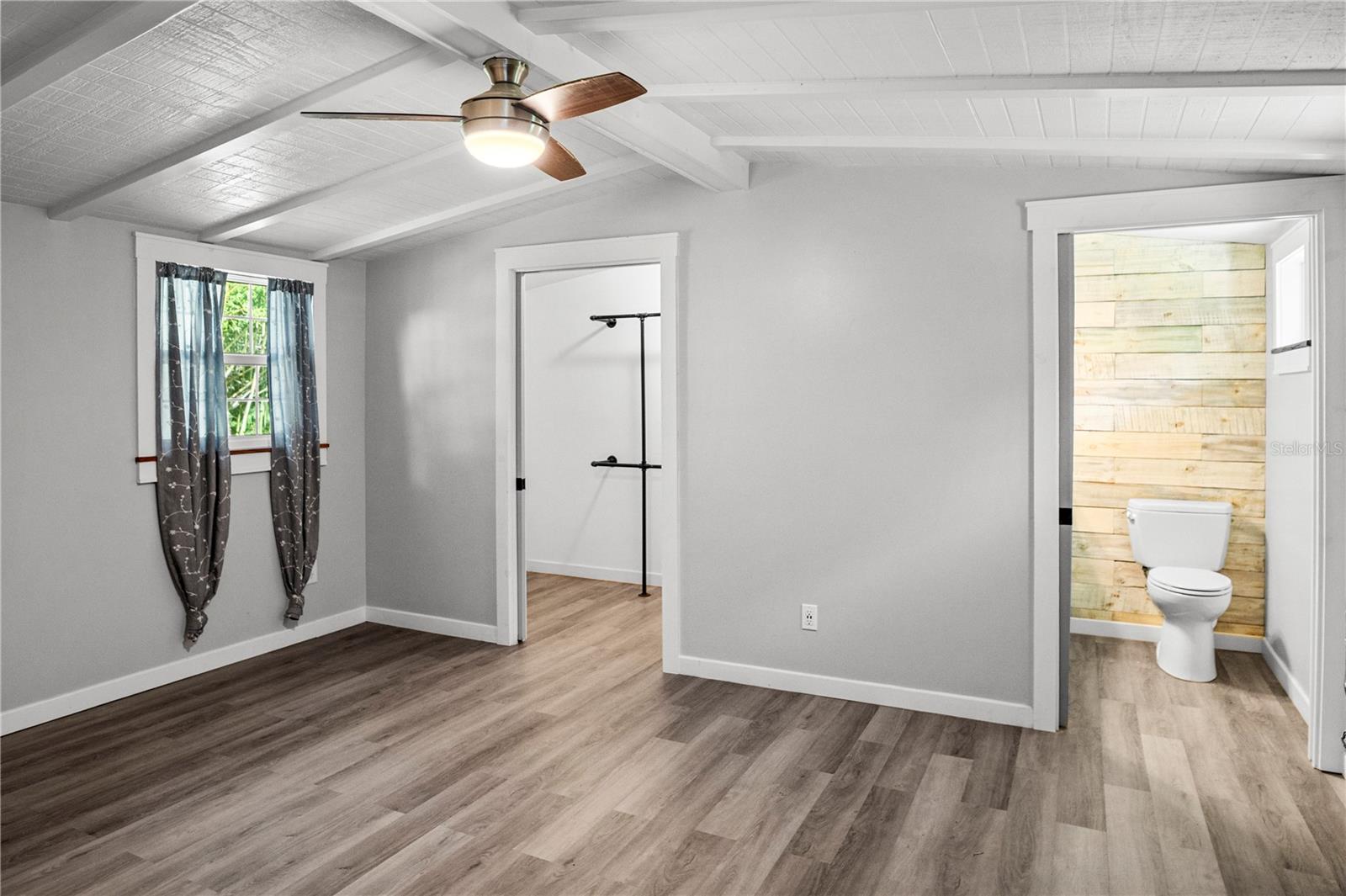 Image 7 of 23 For 415 1st Street