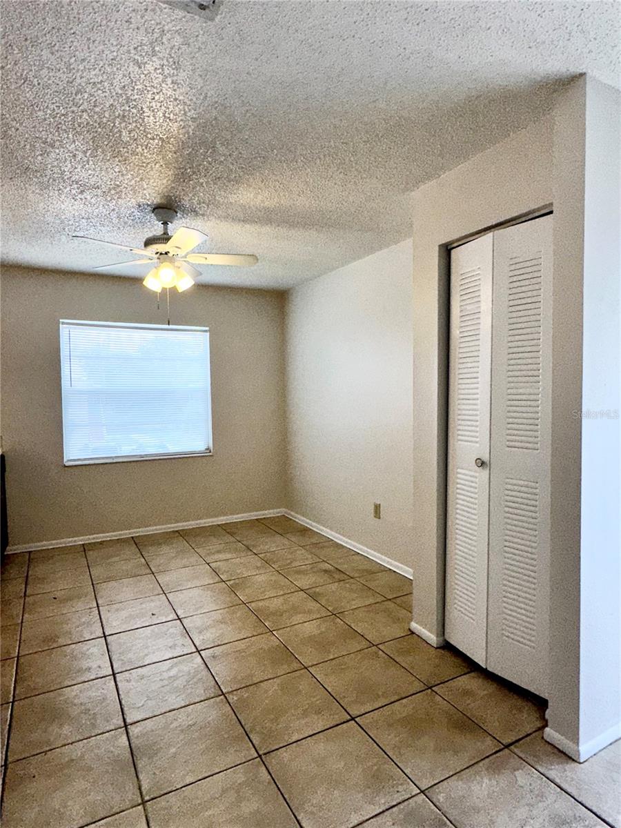 Image 8 of 10 For 705 Michigan Court 3