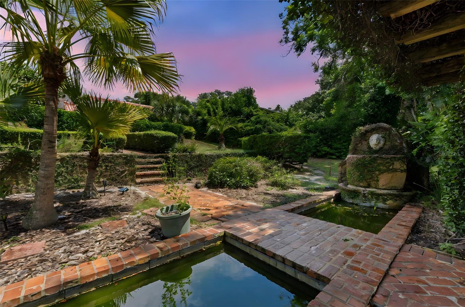Image 52 of 73 For 1121 Sunset Drive