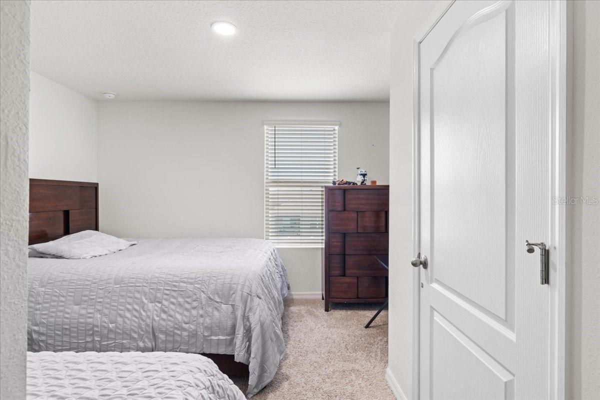 Image 30 of 56 For 1864 Red Canyon Drive