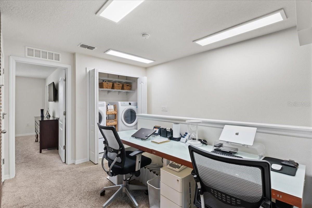 Image 31 of 56 For 1864 Red Canyon Drive