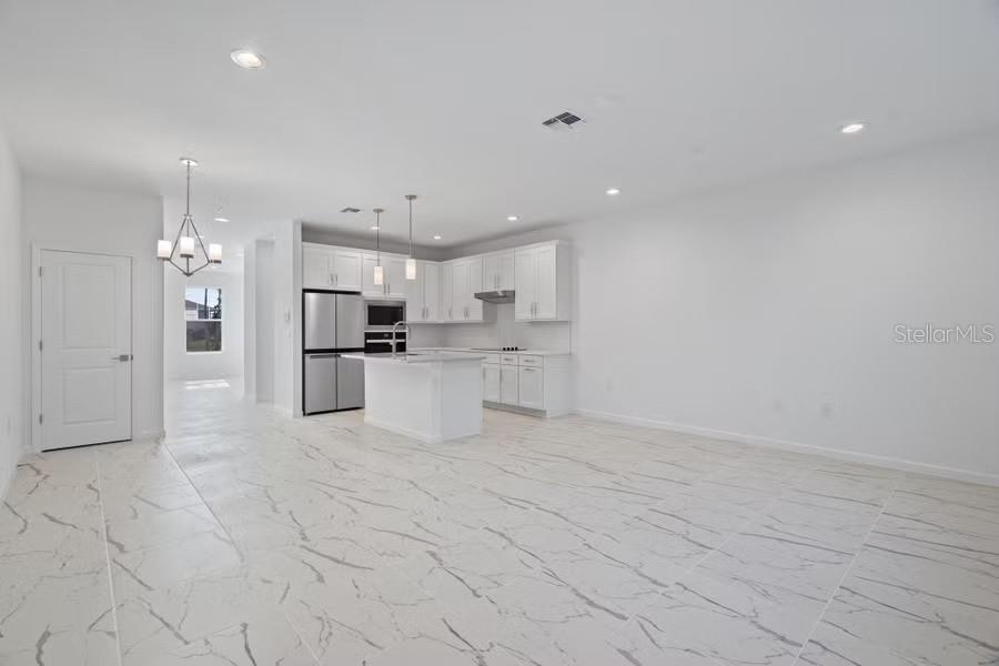 Image 9 of 23 For 1601 Pinecliff Drive
