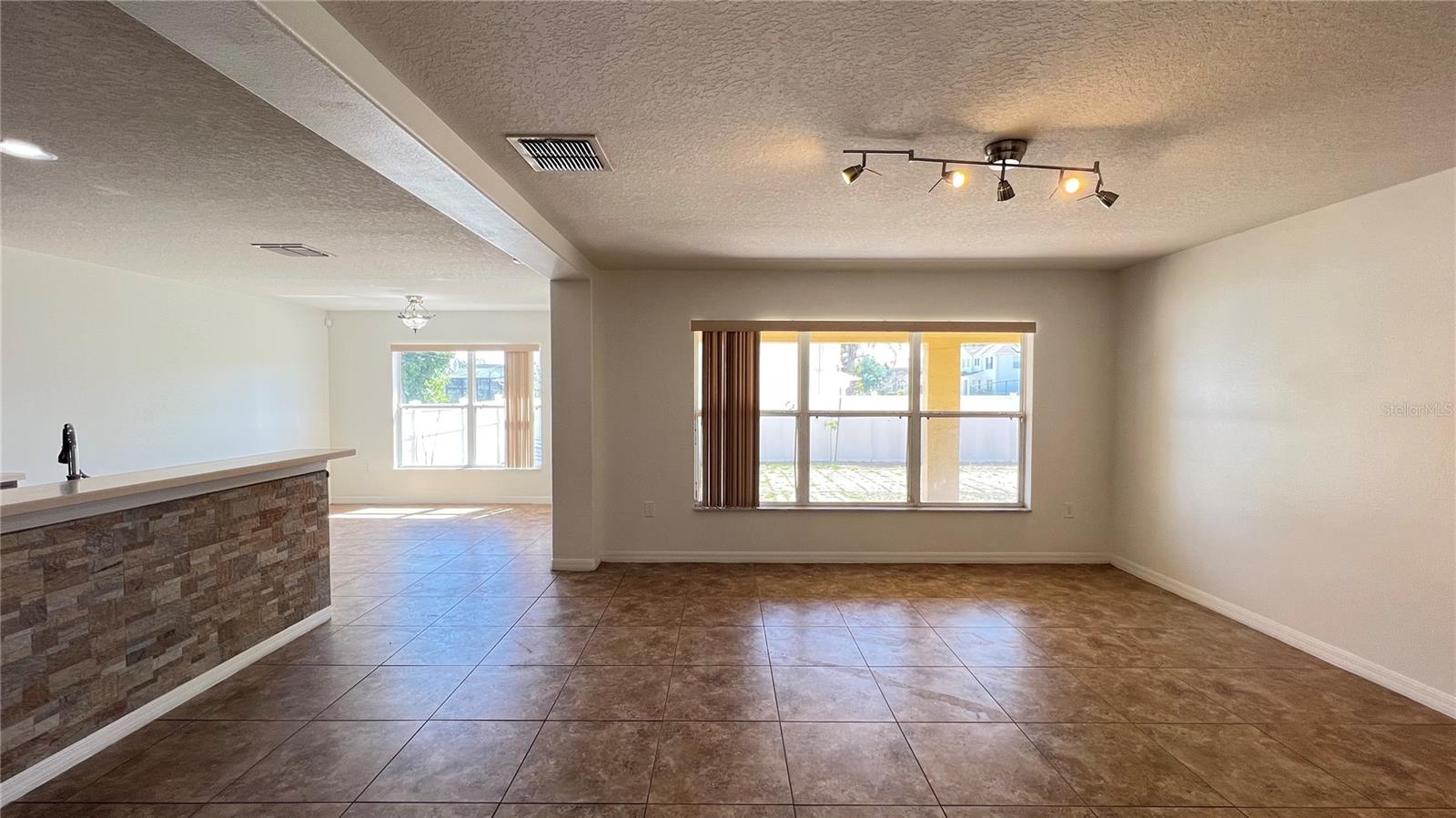 Image 13 of 54 For 446 Rosselli Boulevard