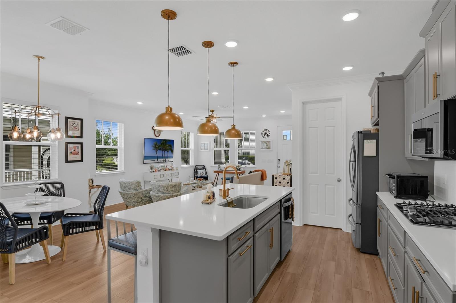 Image 19 of 47 For 2220 Celebration Boulevard