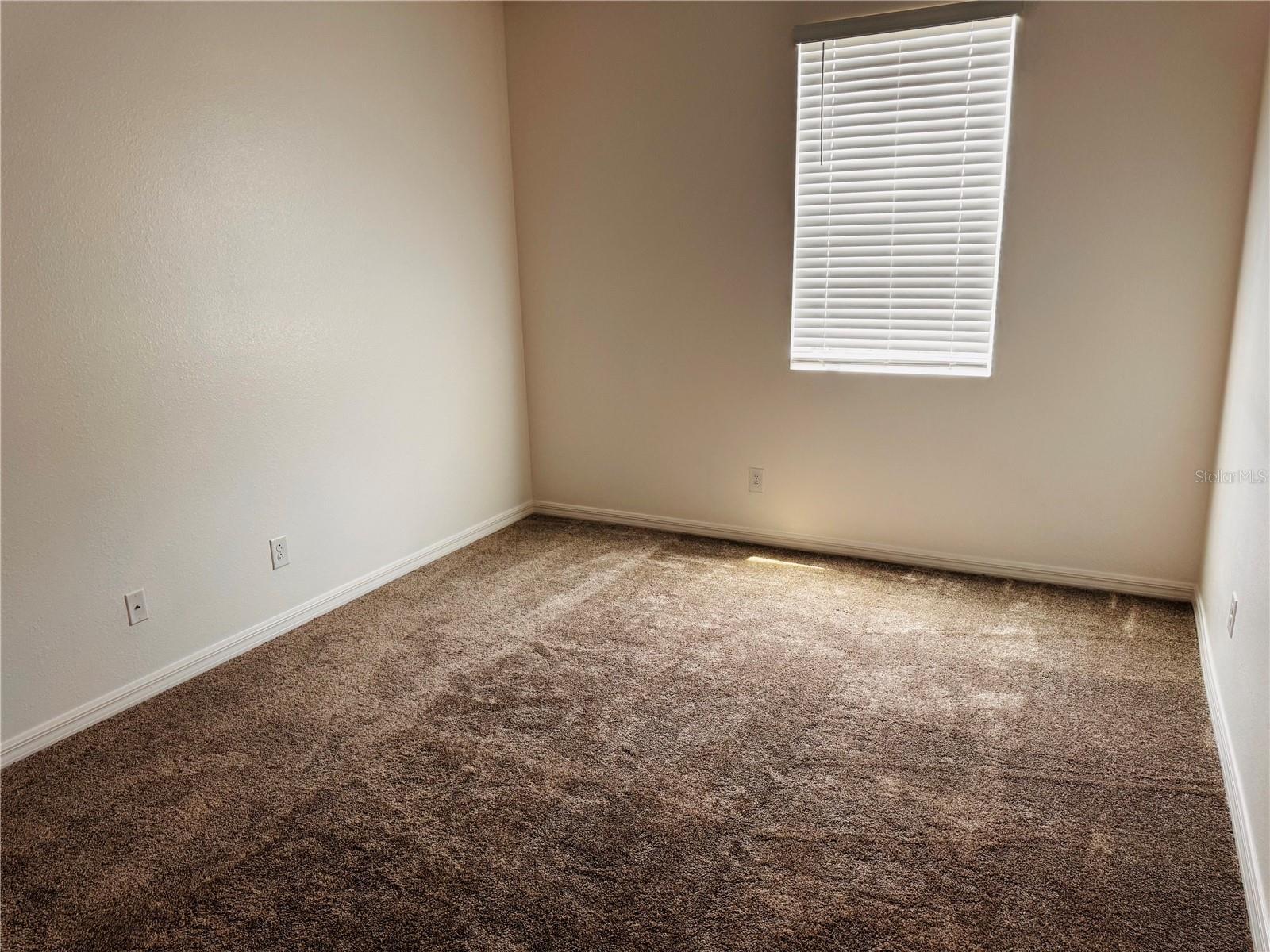 Image 16 of 21 For 2082 Sola Vista Avenue