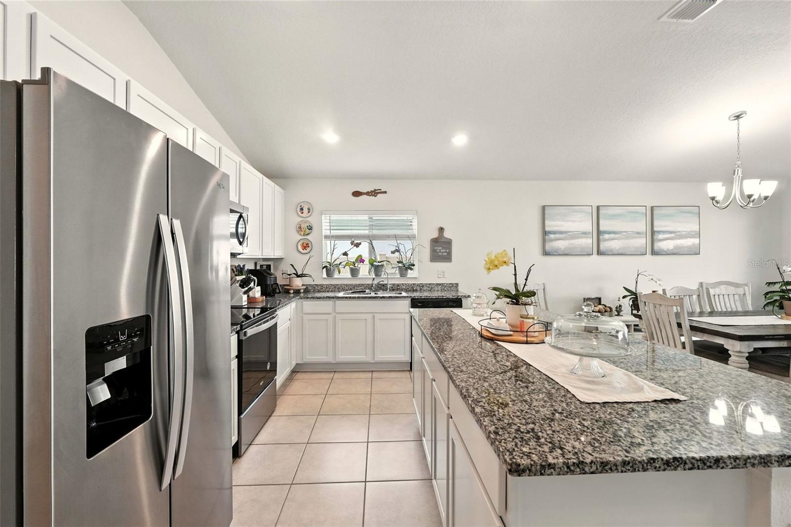 Image 6 of 38 For 3240 Casa Del Rey Avenue