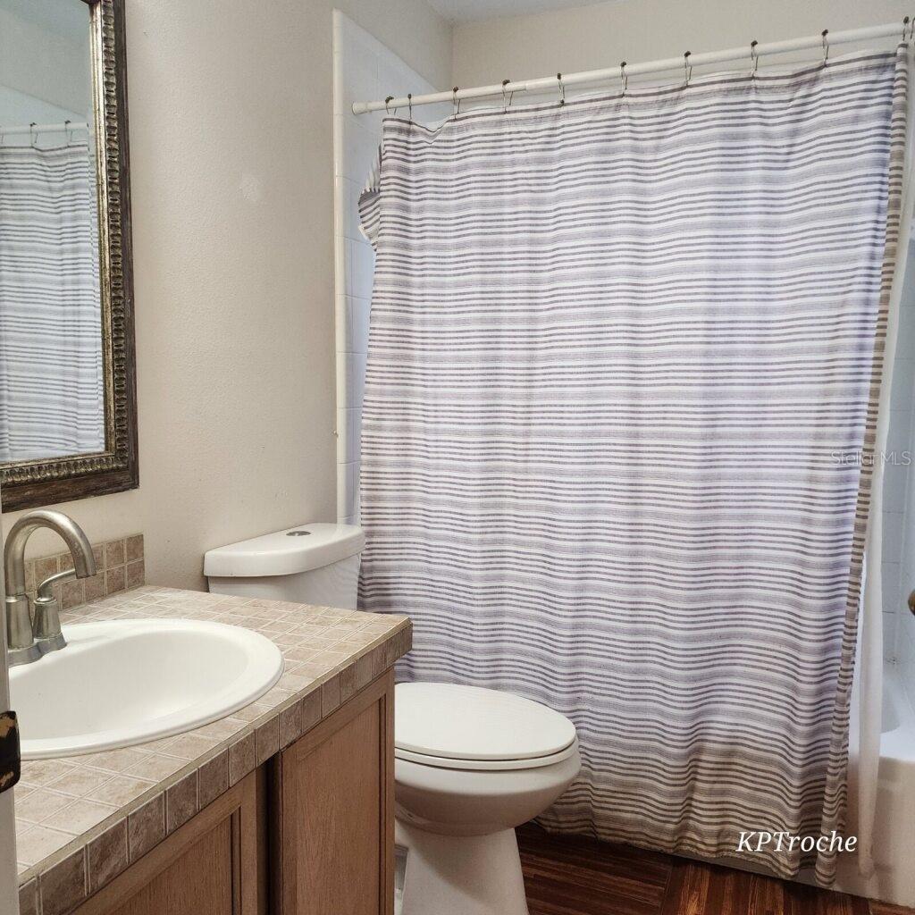 Image 10 of 13 For 523 Eagle Pointe N
