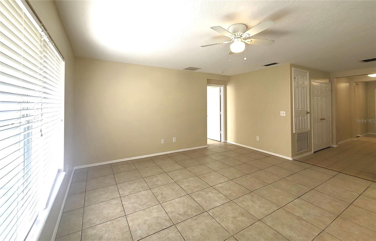 Image 11 of 30 For 4612 Caverns Drive