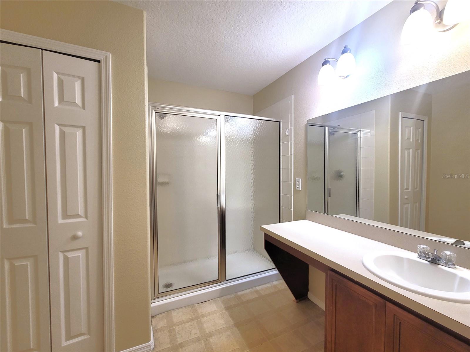 Image 16 of 30 For 4612 Caverns Drive