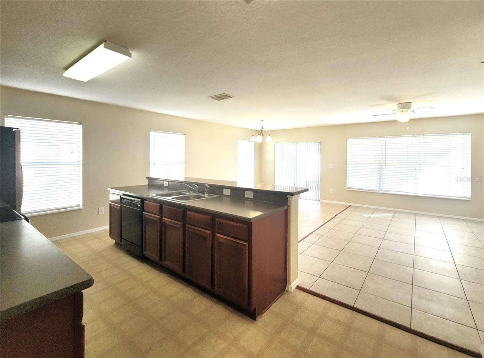 Image 5 of 30 For 4612 Caverns Drive