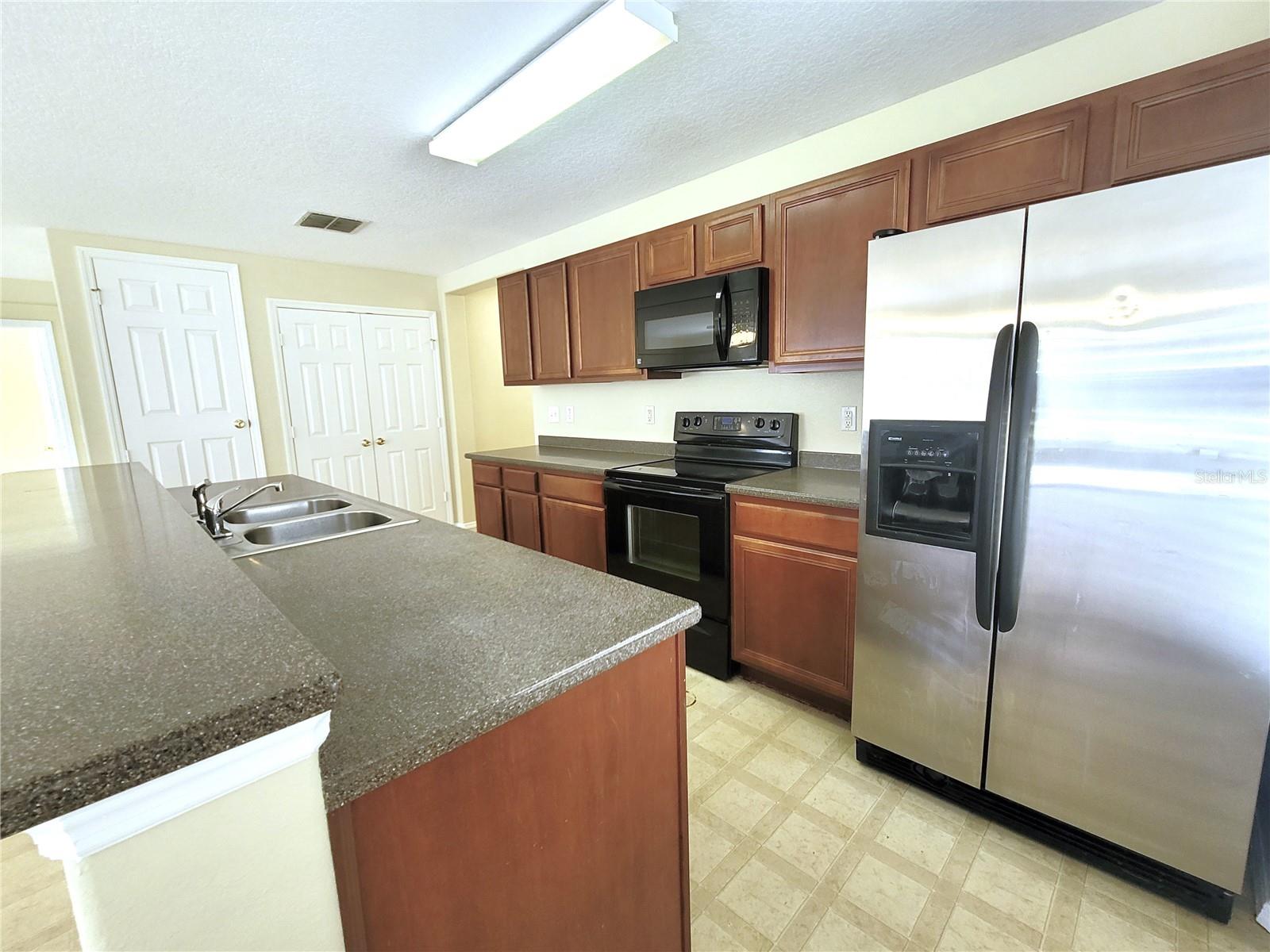Image 8 of 30 For 4612 Caverns Drive
