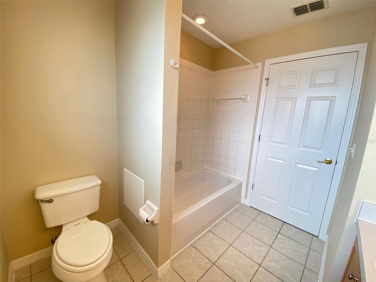 Image 24 of 51 For 5145 Marbella Isle Drive