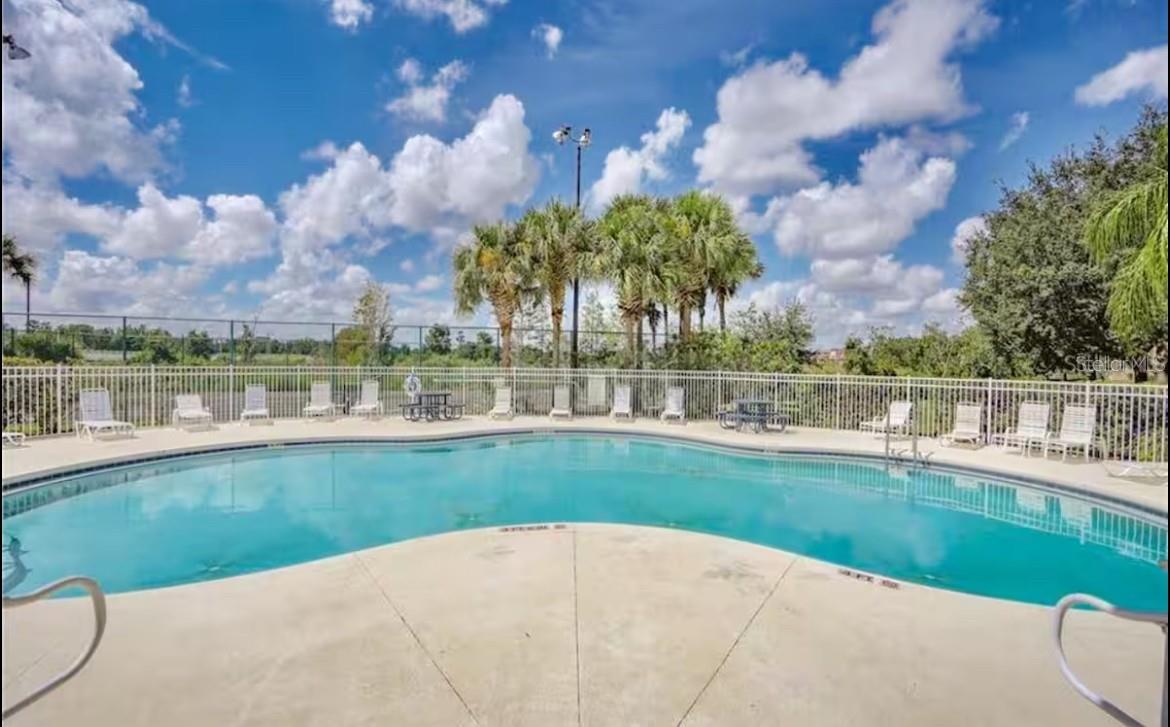 Image 18 of 19 For 3133 Sun Lake Court A