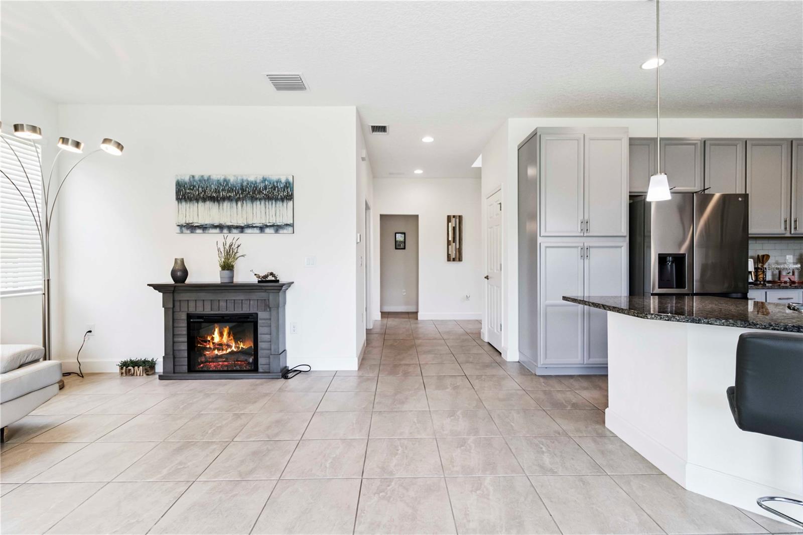 Image 14 of 40 For 5653 Del Coronado Drive
