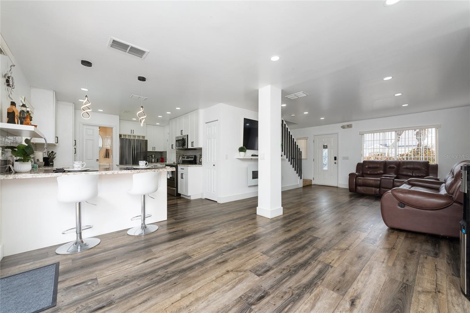 Image 21 of 47 For 1233 Sandbrook Drive