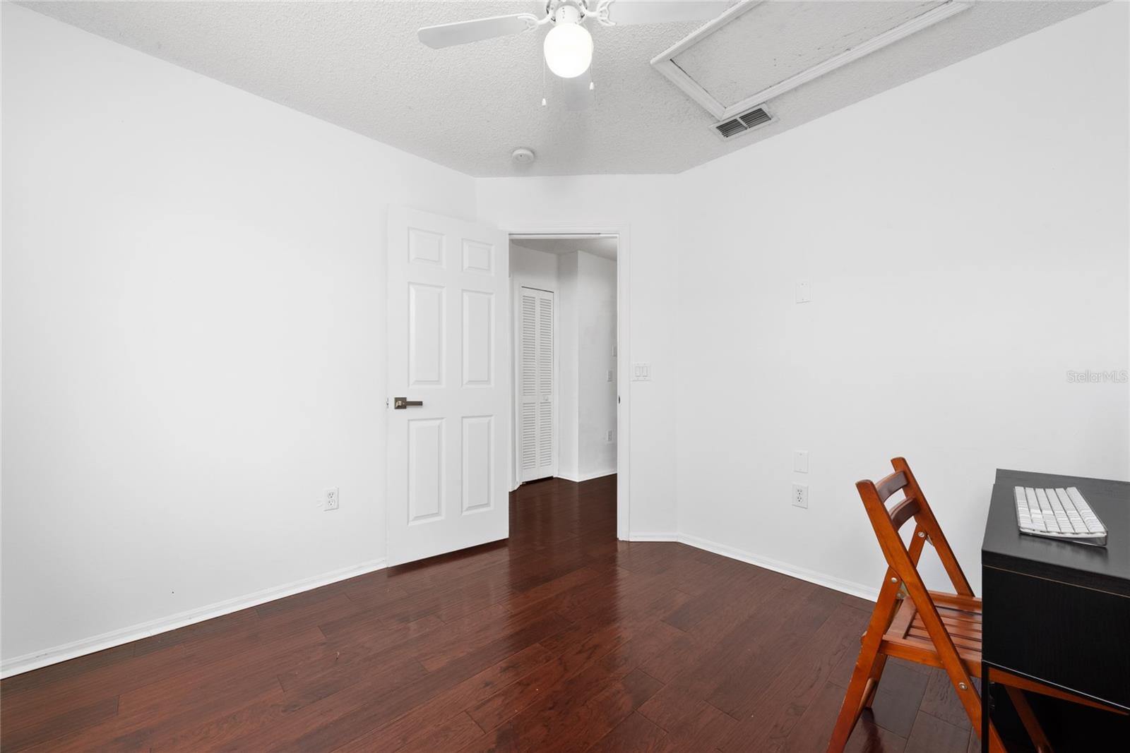 Image 31 of 47 For 1233 Sandbrook Drive