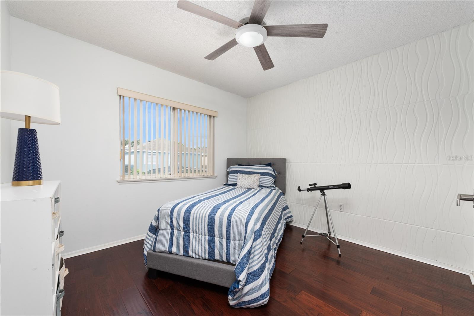 Image 32 of 47 For 1233 Sandbrook Drive