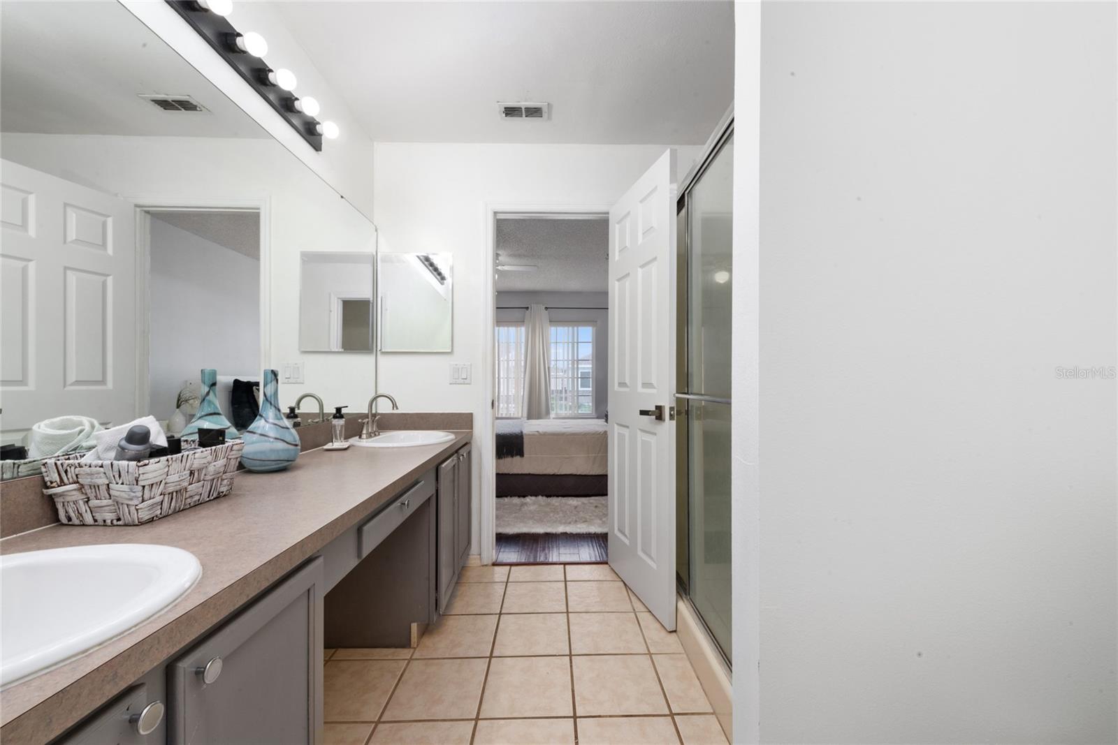 Image 41 of 47 For 1233 Sandbrook Drive