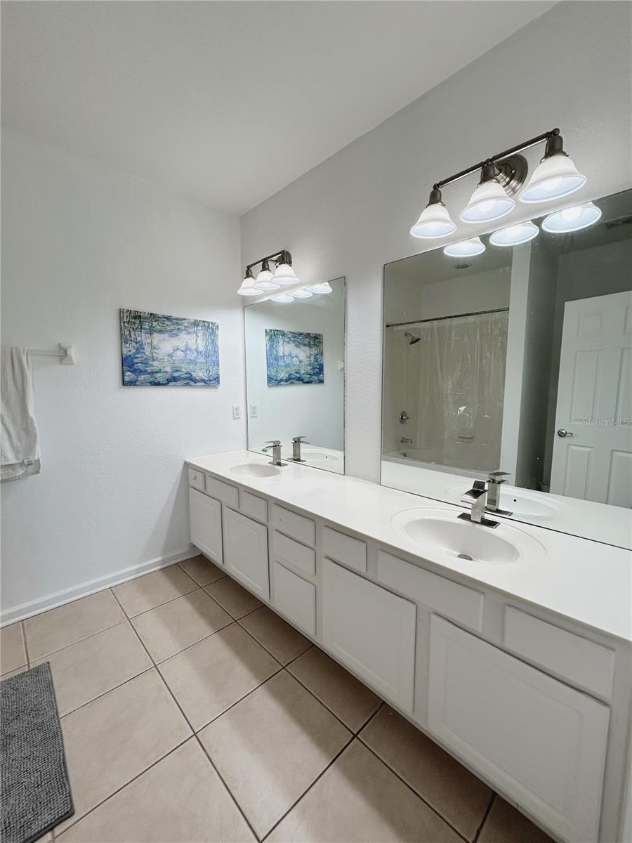 Image 20 of 32 For 4830 Tidecrest Avenue 183
