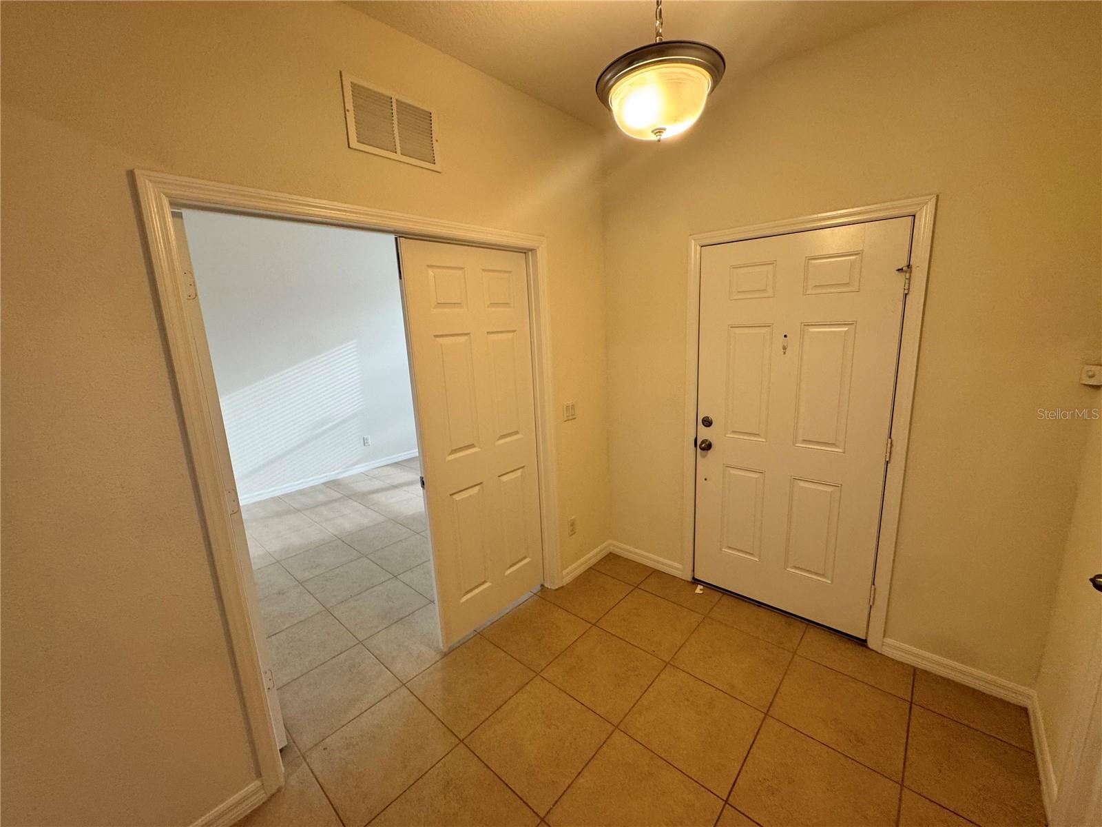 Image 18 of 60 For 12093 Stone Bark Trail