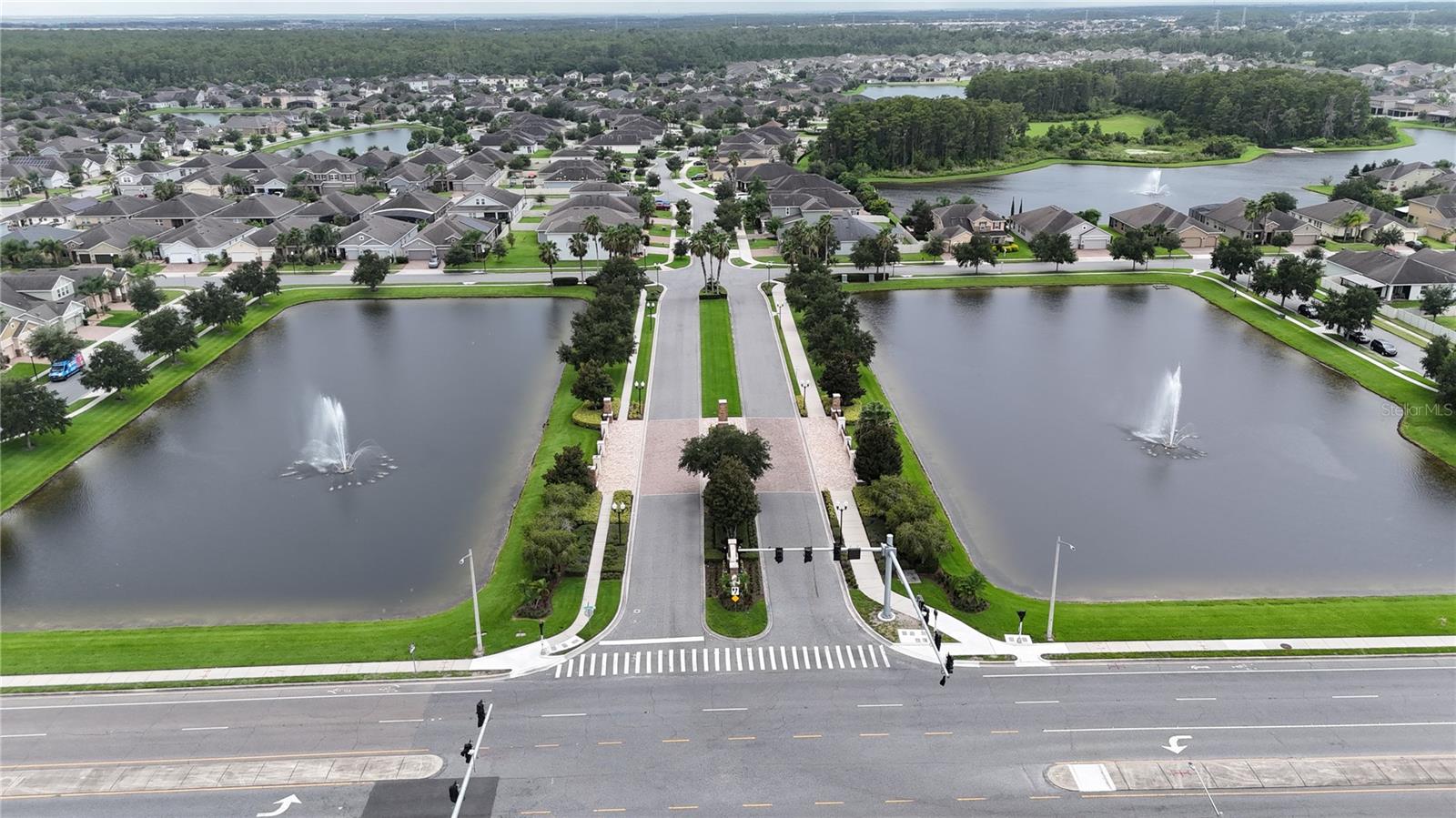 Image 3 of 60 For 12093 Stone Bark Trail