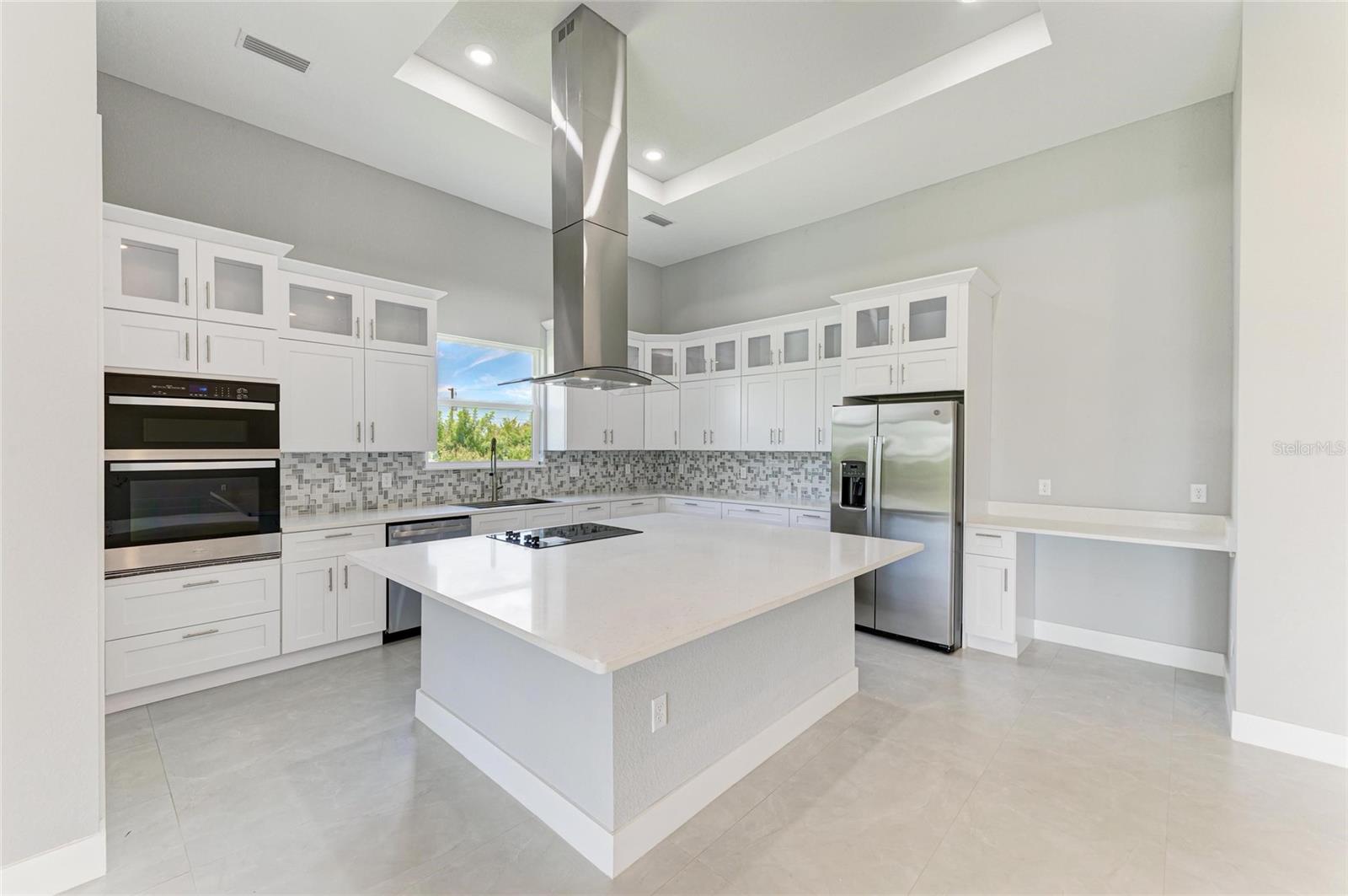 Image 23 of 54 For 8147 Tracy Circle