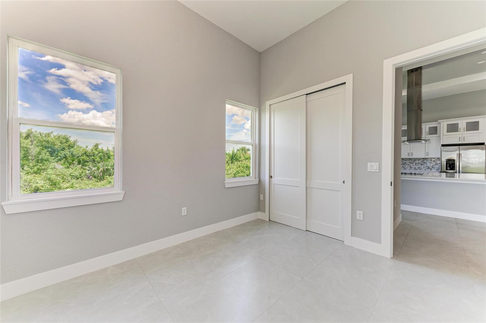 Image 46 of 54 For 8147 Tracy Circle