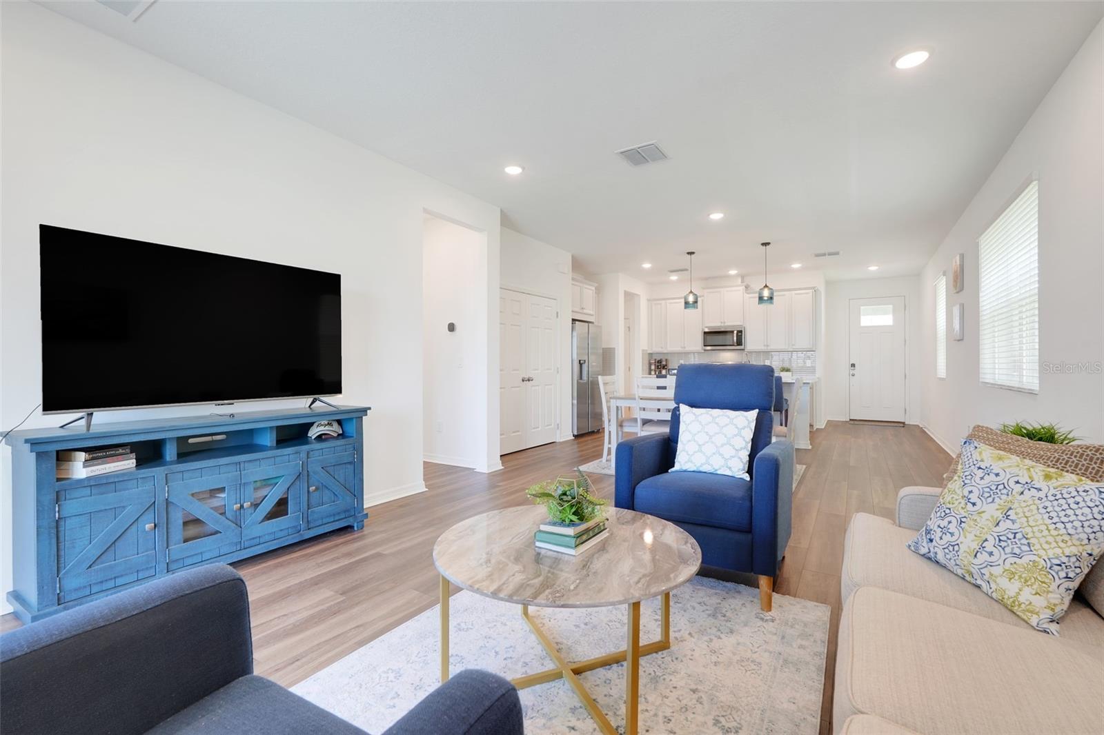 Image 16 of 43 For 2585 Royal Jasmine Court