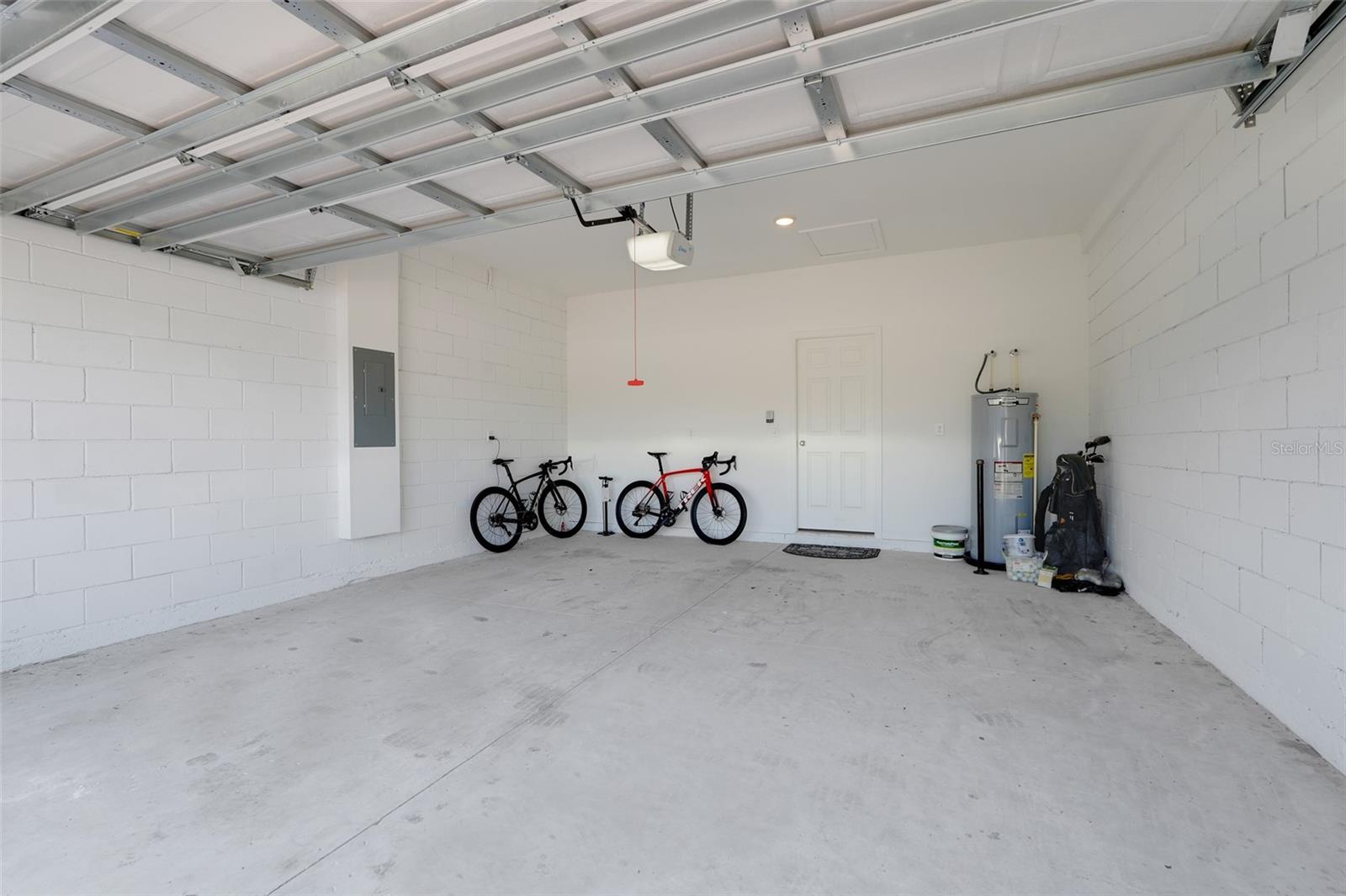 Image 31 of 43 For 2585 Royal Jasmine Court