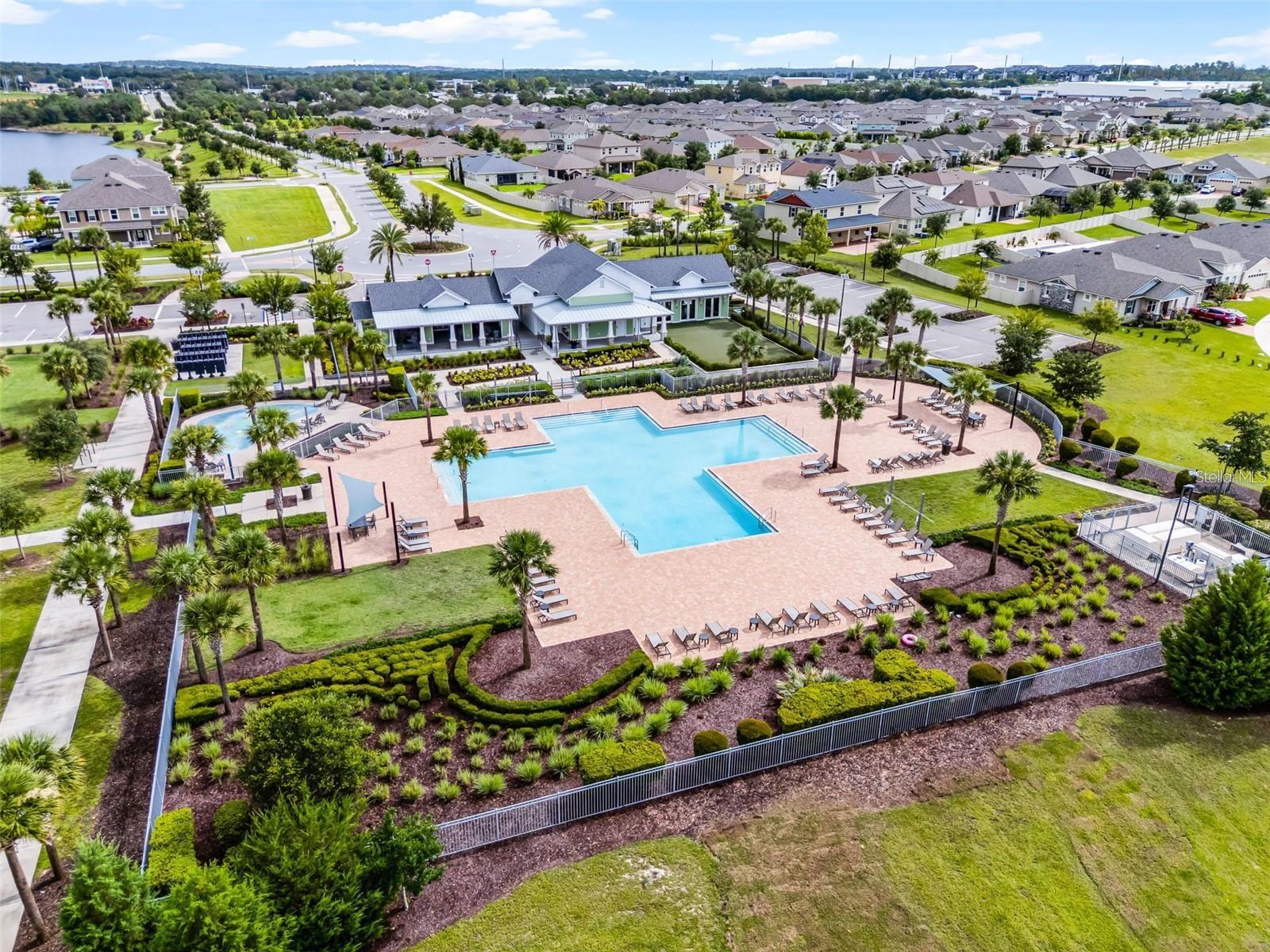 Image 39 of 43 For 2585 Royal Jasmine Court
