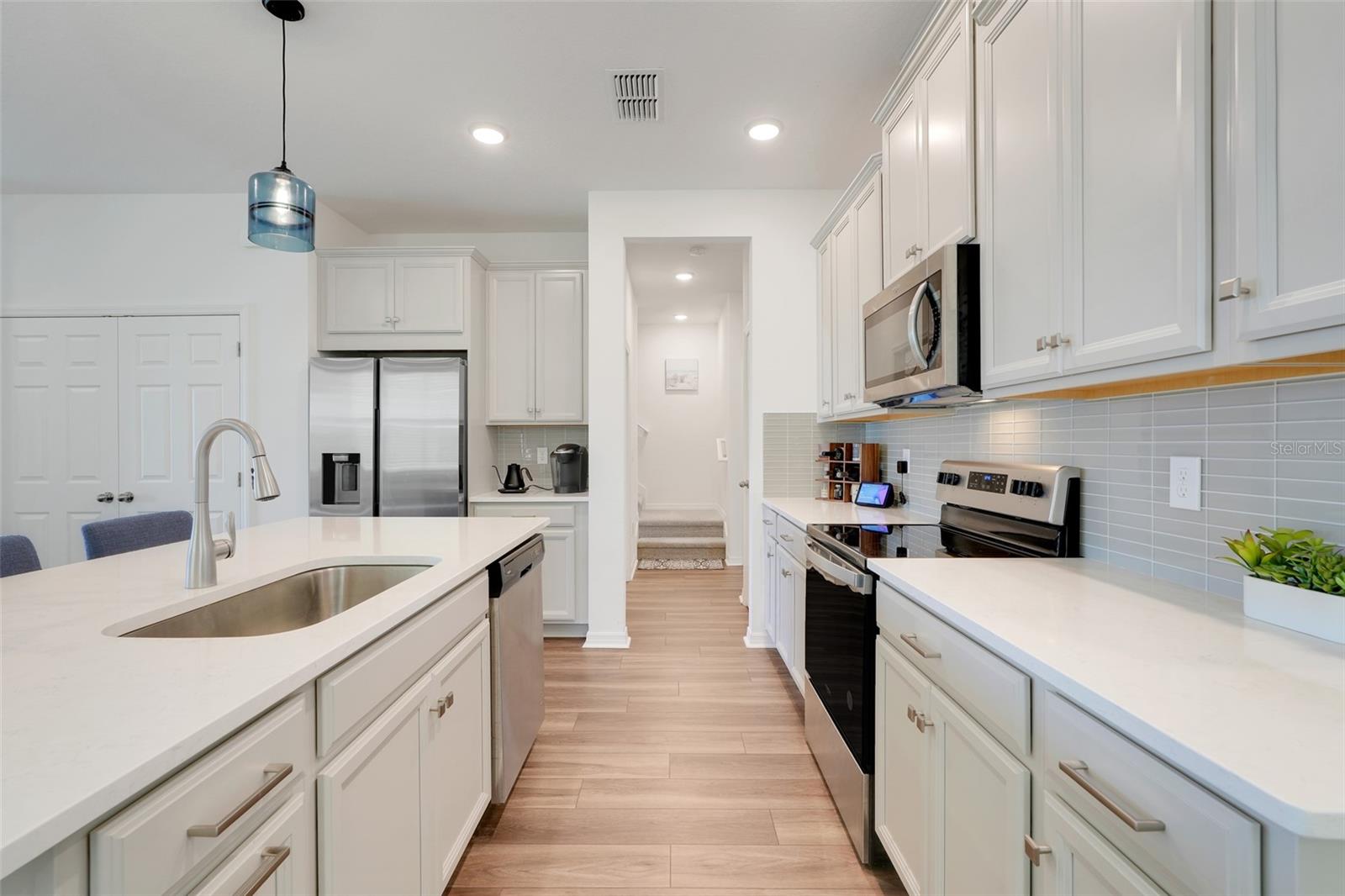 Image 7 of 43 For 2585 Royal Jasmine Court