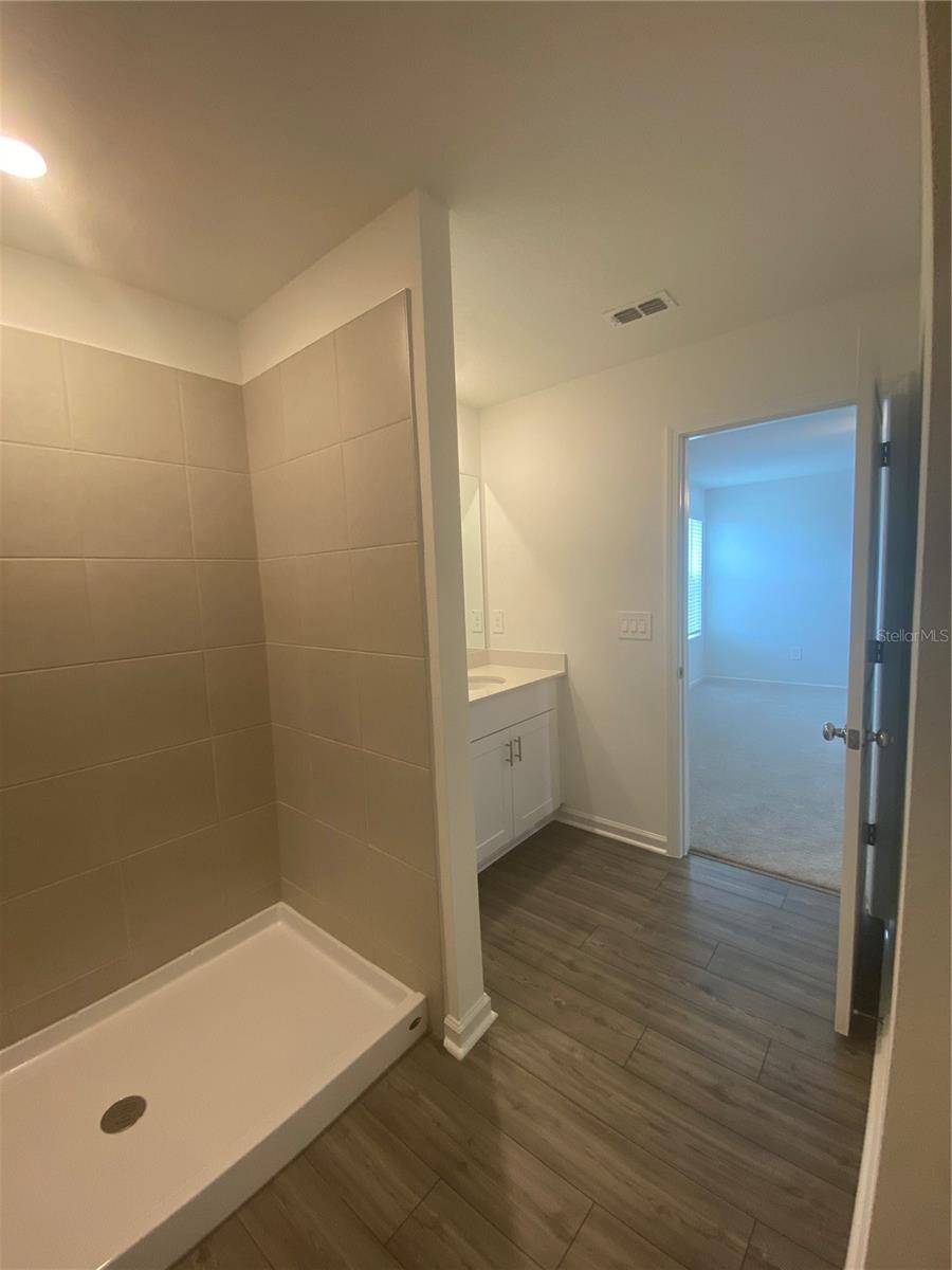 Image 15 of 43 For 4552 84 Street