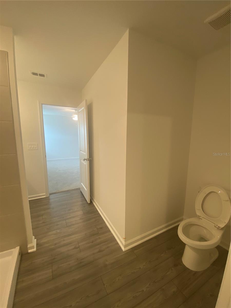 Image 16 of 43 For 4552 84 Street