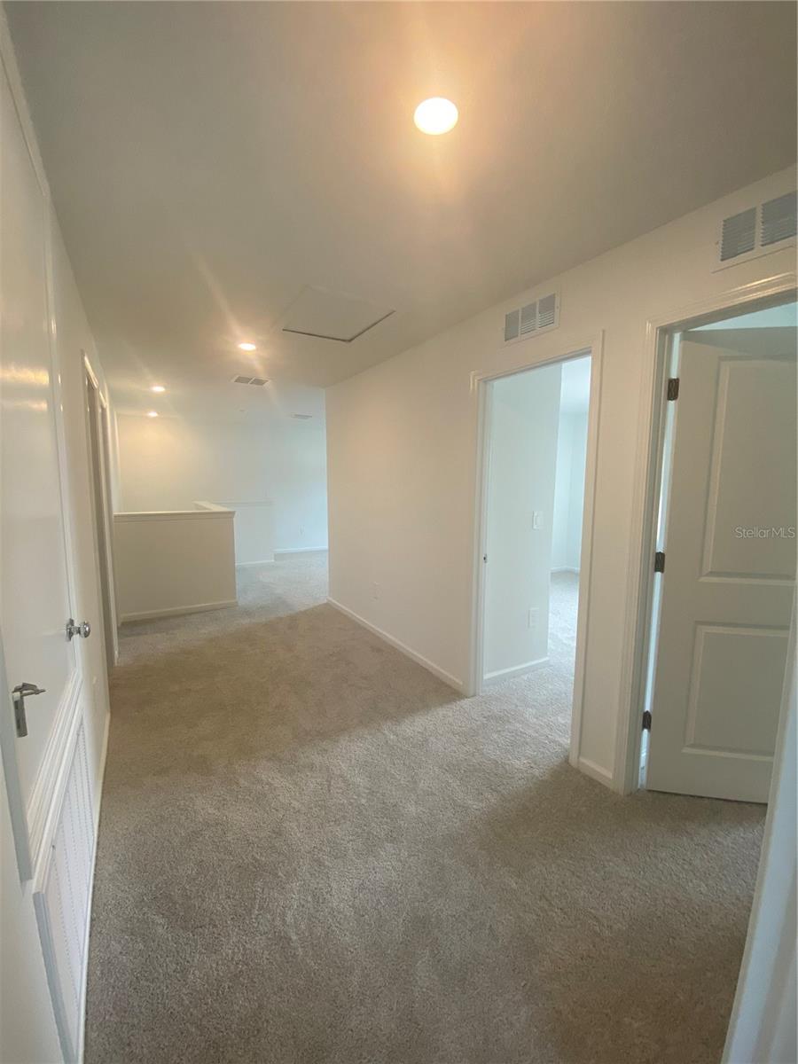 Image 17 of 43 For 4552 84 Street