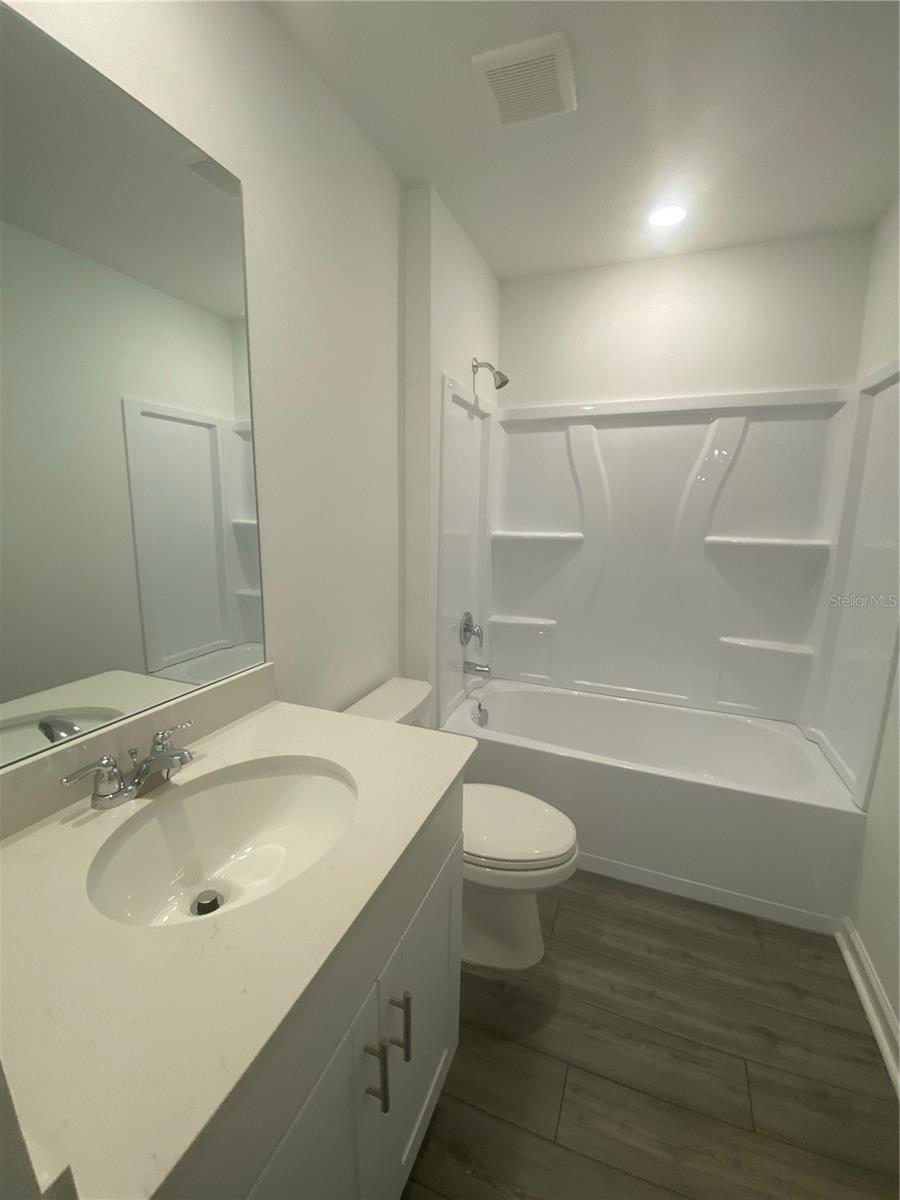 Image 20 of 43 For 4552 84 Street