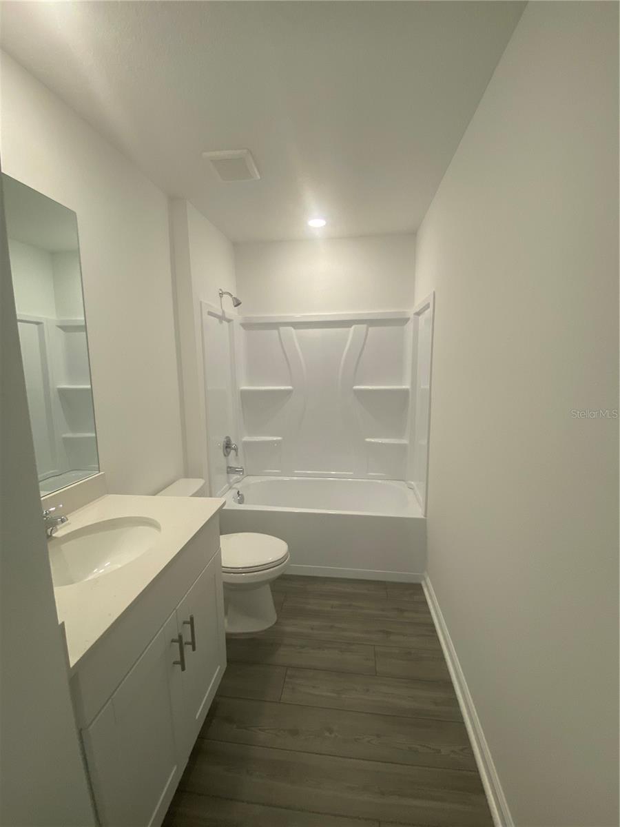 Image 21 of 43 For 4552 84 Street