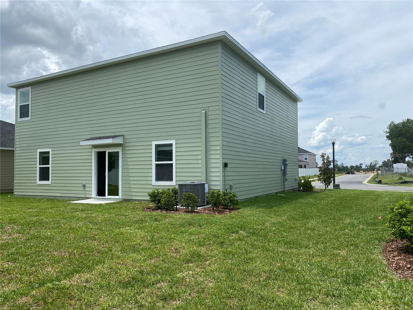 Image 37 of 43 For 4552 84 Street