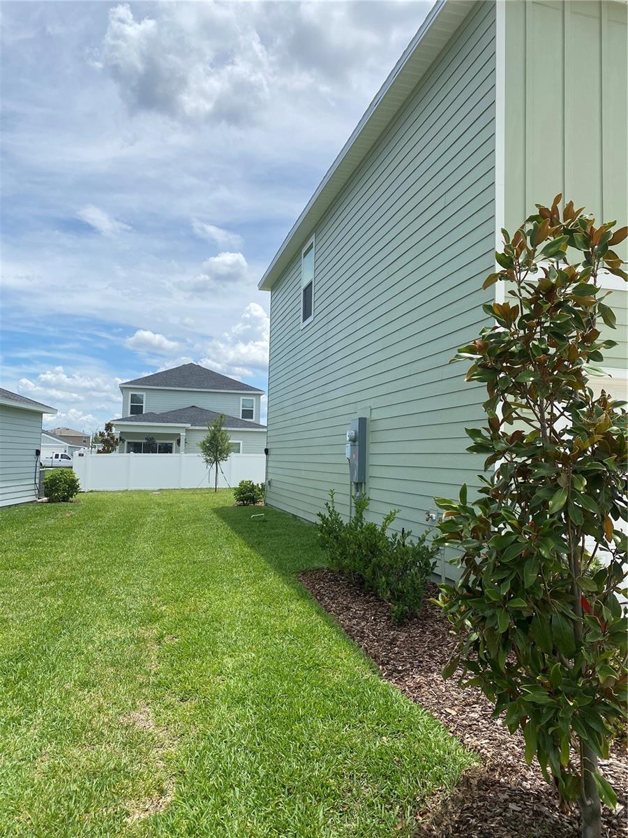 Image 42 of 43 For 4552 84 Street