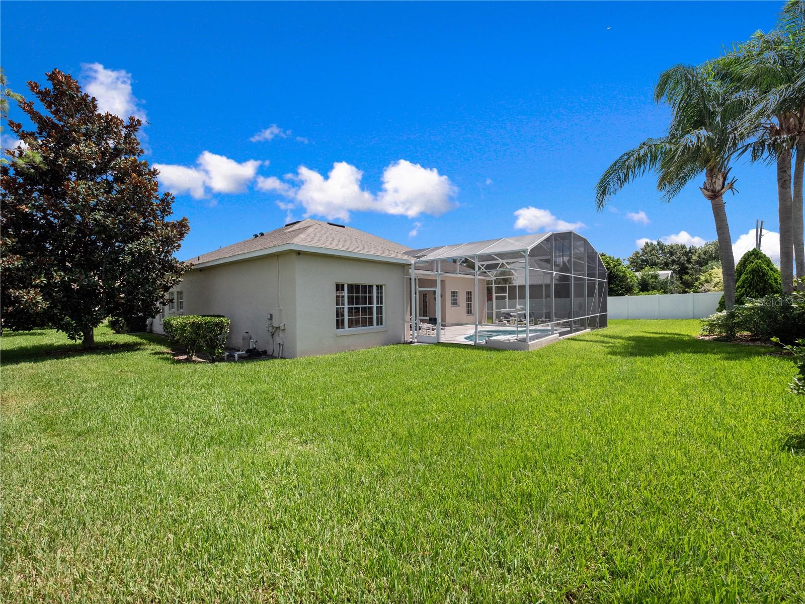 Image 3 of 69 For 7955 Sea Pearl Circle