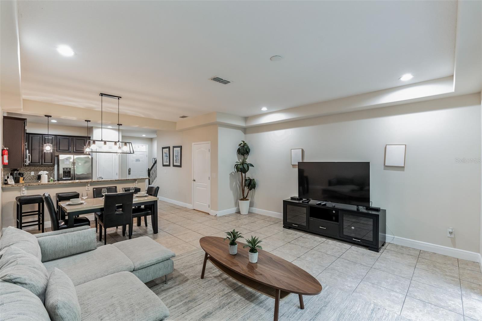 Image 10 of 30 For 8083 Brooksville Drive