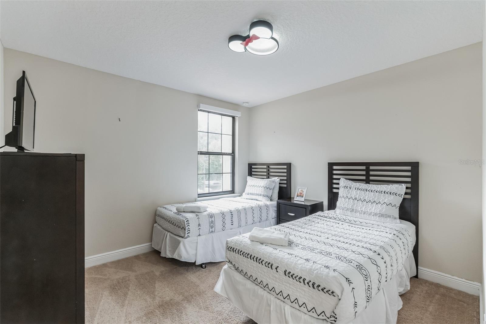 Image 18 of 30 For 8083 Brooksville Drive